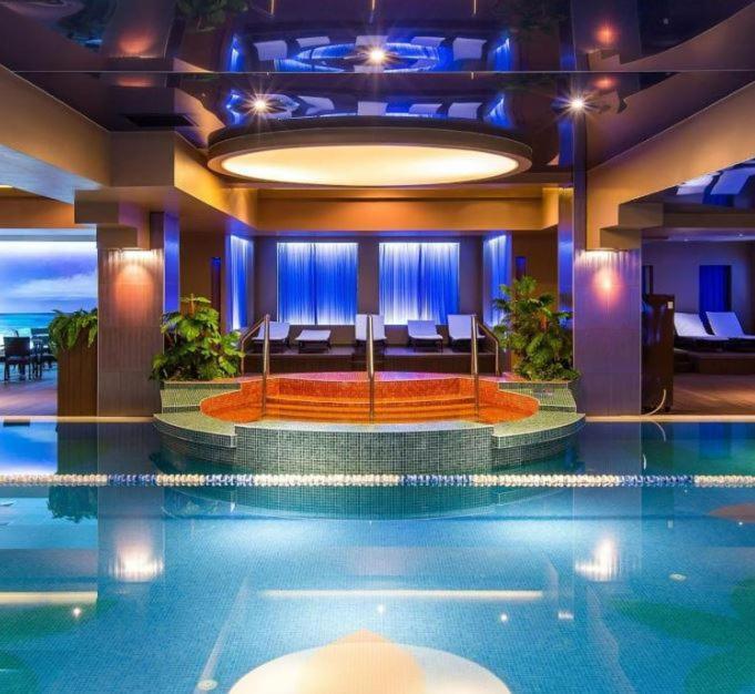 Laroka House Rin Grand Residence Modern Apartment Bukarest Kültér fotó
