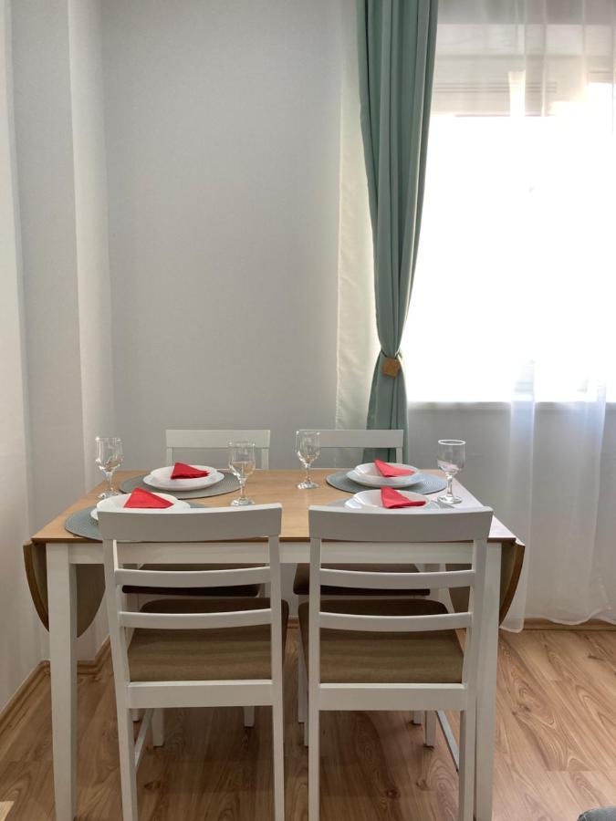 Laroka House Rin Grand Residence Modern Apartment Bukarest Kültér fotó